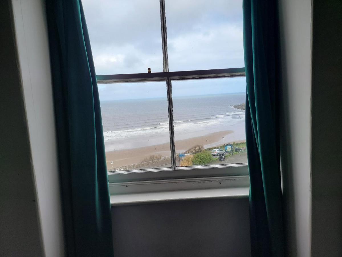 Sea View Penthouse Flat 6 With Fast Wifi And Free Parking * Scarborough